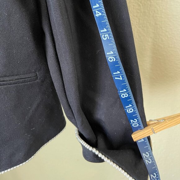 St. John Sport S Black & Pearl Designer Knit Sportcoat Timeless Classic - Picture 15 of 15